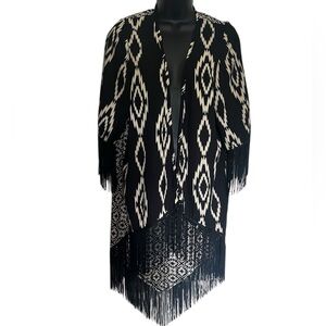 Black White Aztec Fringed Coverup Blazer
Cardigan Duster Small